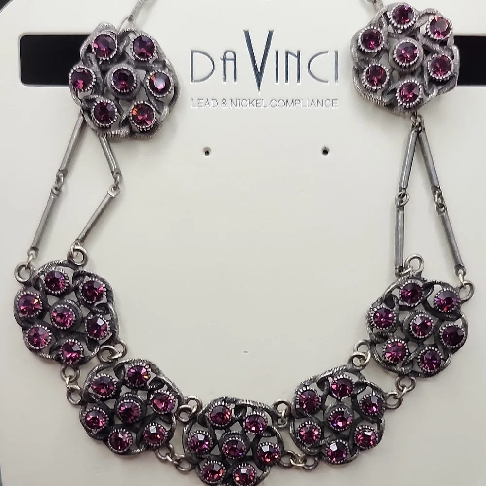 DaVinci Silver Necklace with Purple Accents
